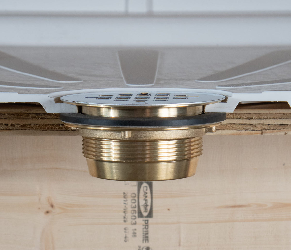 Oatey® 2 in. Brass No-Caulk Shower Drain with Round Stainless Steel Strainer