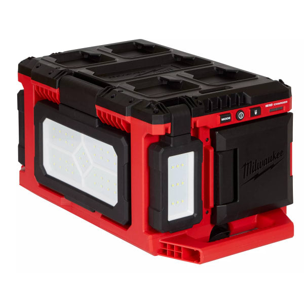 M18™ Flood Light/Charger w/ PACKOUT™ Compatibility