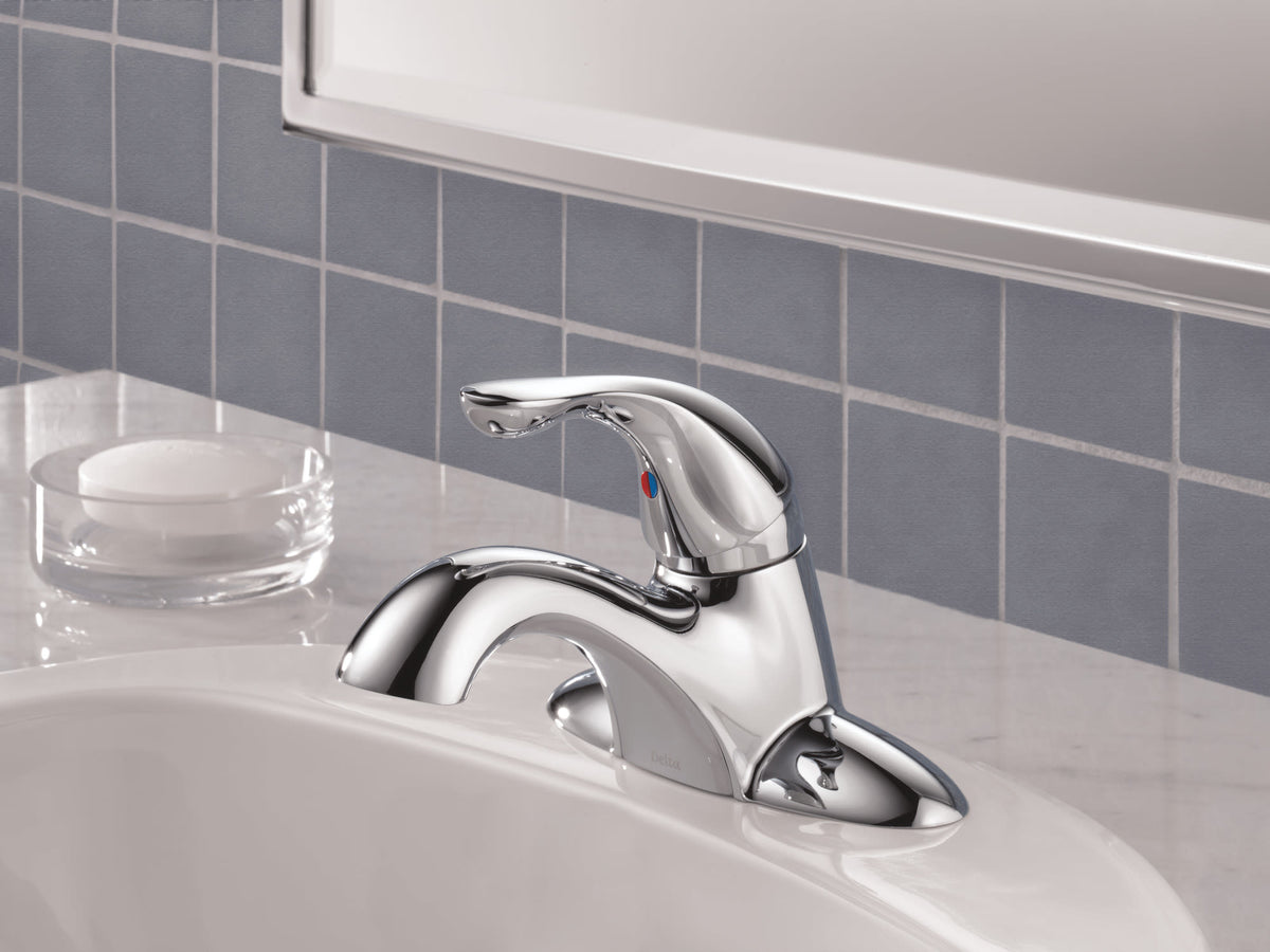 Delta Classic Single Handle Centerset Bathroom Faucet Chrome 501-DST