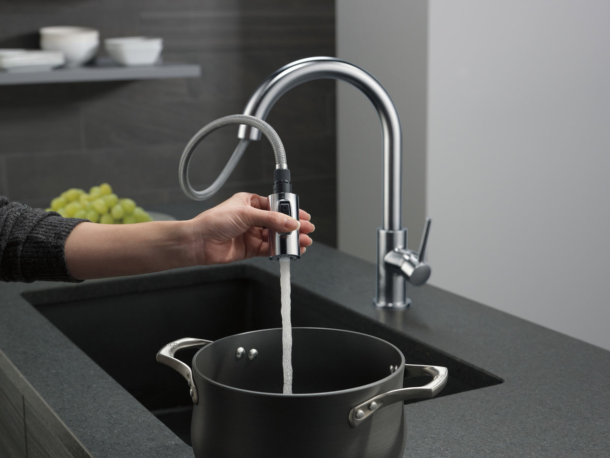 Delta 9159-AR-DST Trinsic® Single Handle Pull-Down Kitchen Faucet Arctic Stainless