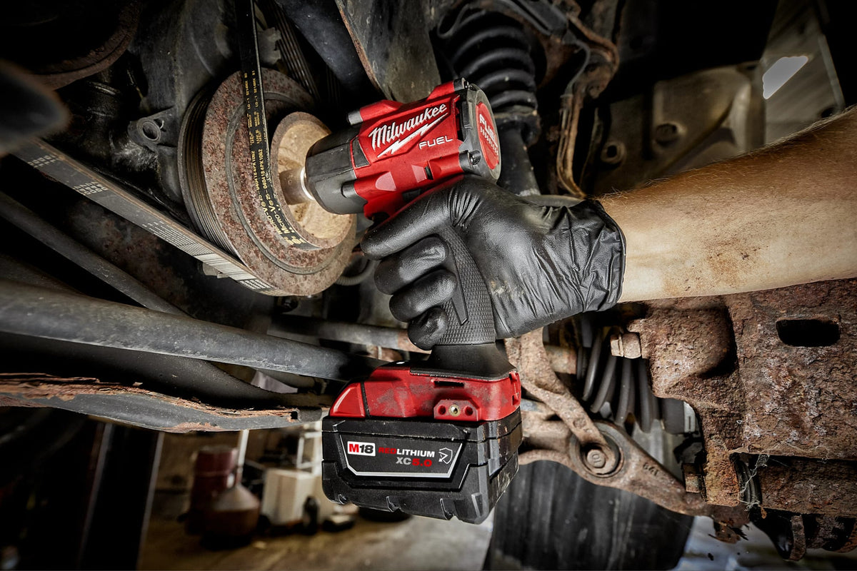 Milwaukee Tools M18 FUEL™ 1/2" Mid-Torque Impact Wrench w/ Friction Ring