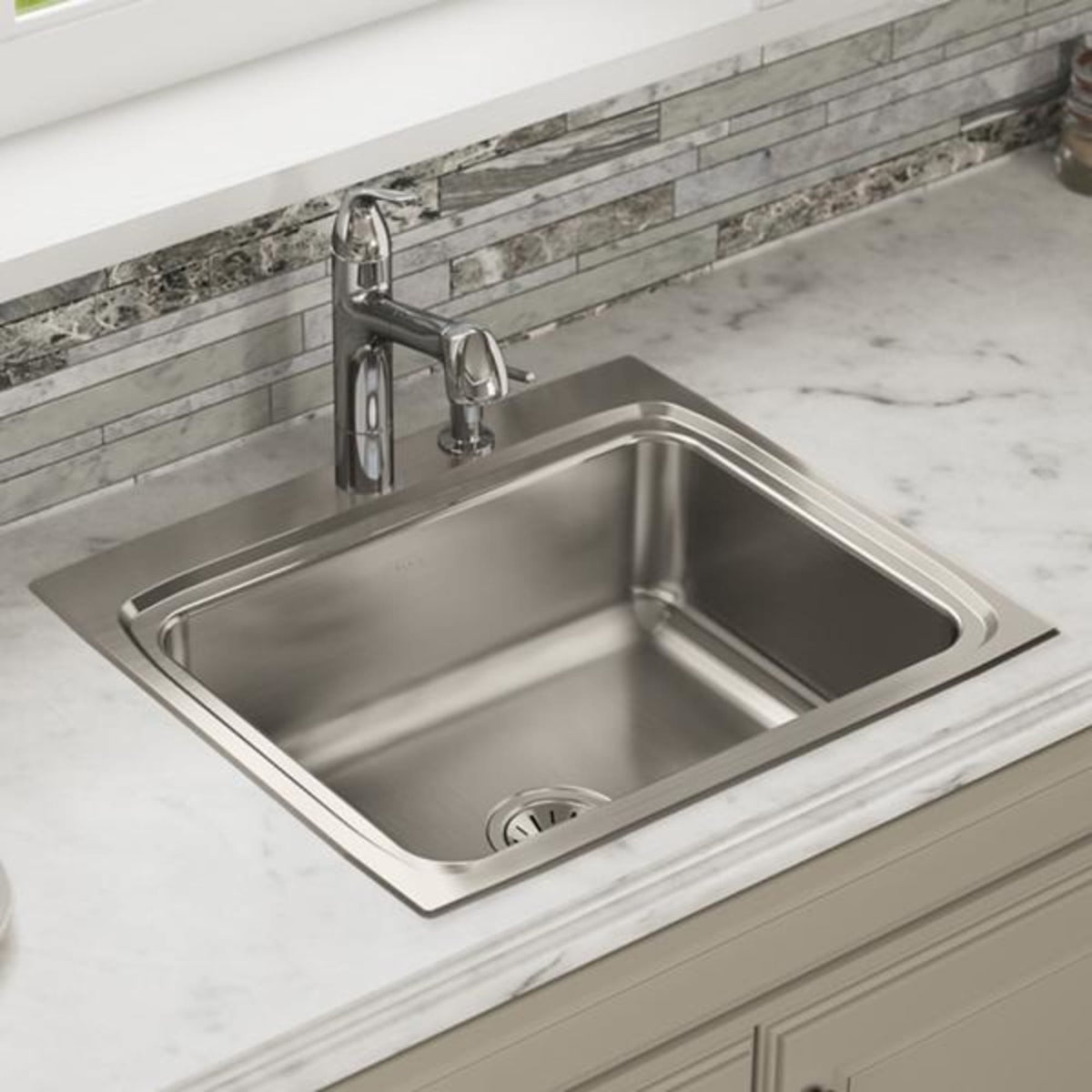 Elkay Lustertone Classic Stainless Steel 25" x 22" x 8-1/8" 3-Hole Single Bowl Drop-in Sink