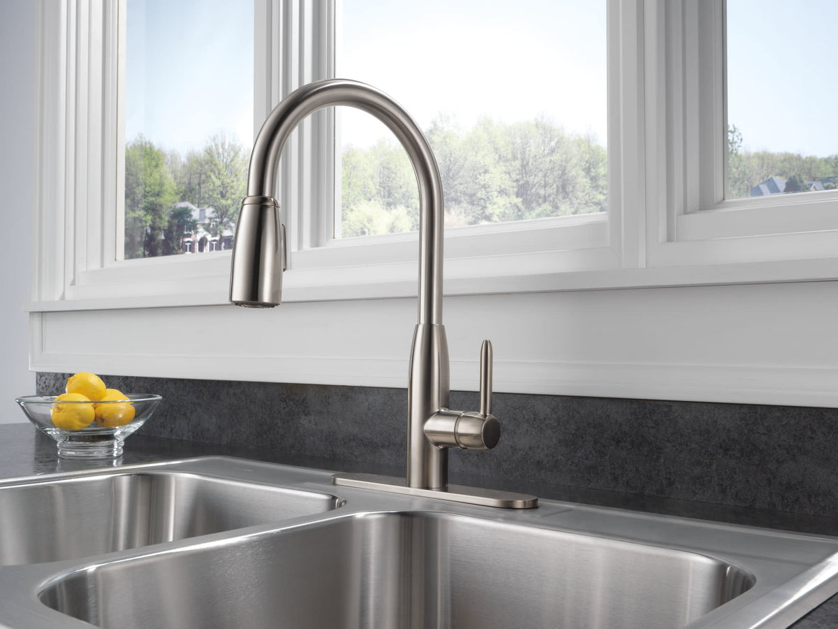 Peerless Faucet Peerless Core Single Handle Kitchen Pull-Down Stainless