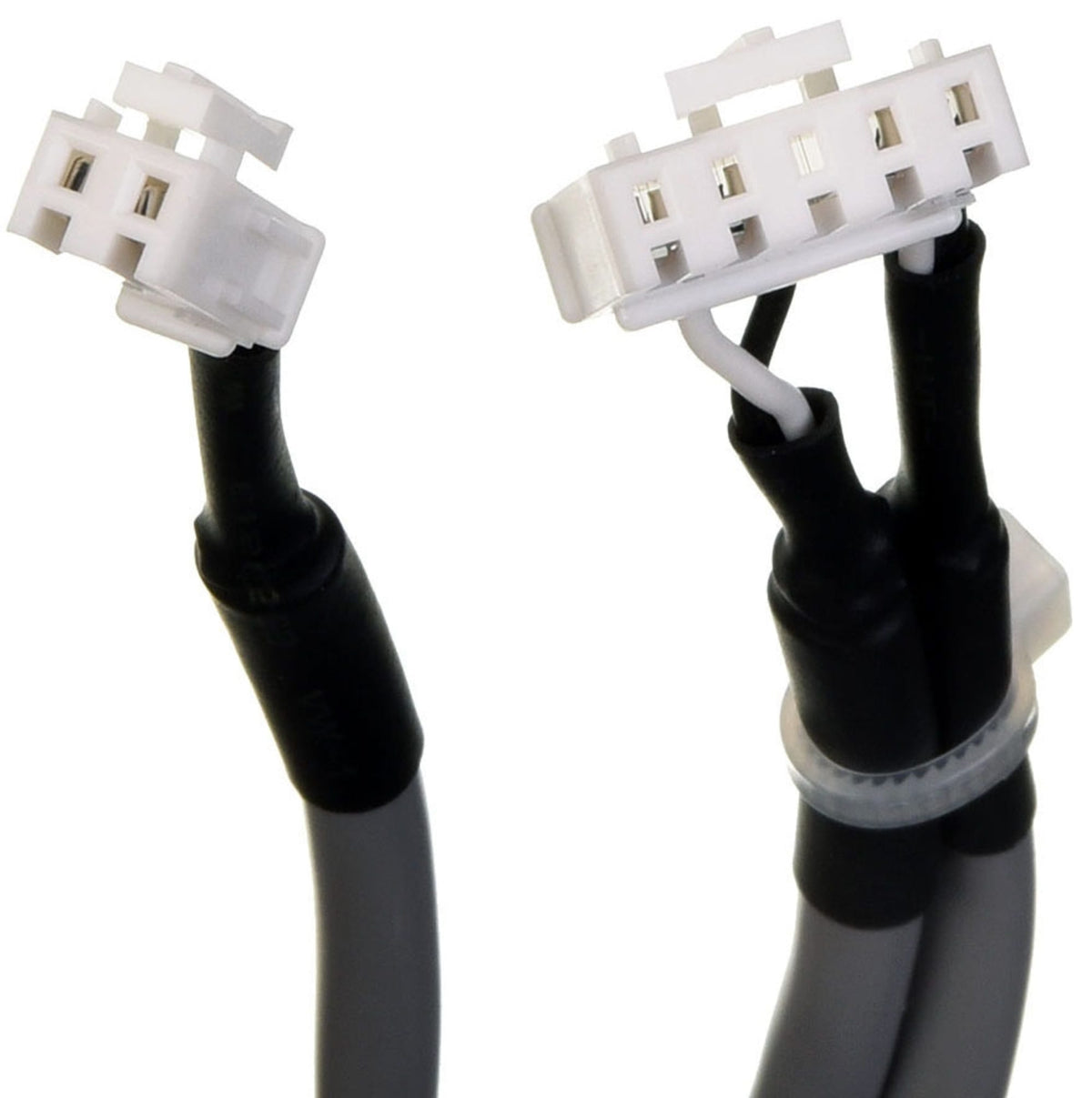 Rheem Cascade Communication Cable Kit with (2) Cascade Communication Cable/(1) 203MW White Preprinted Label/(1) 4" x 4" Aqua PROTECH Preprinted Label