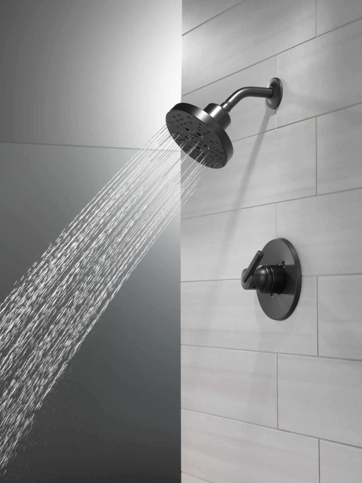 Delta Universal H2OKinetic® 3-Setting Raincan Shower Head Matte Black