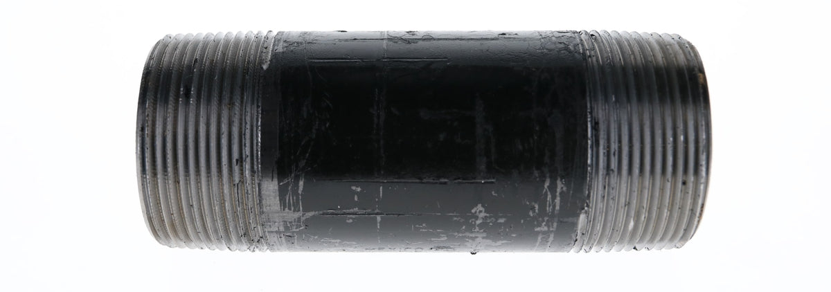 Mueller Streamline 1-1/2" x 4-1/2" - Black Iron Nipple