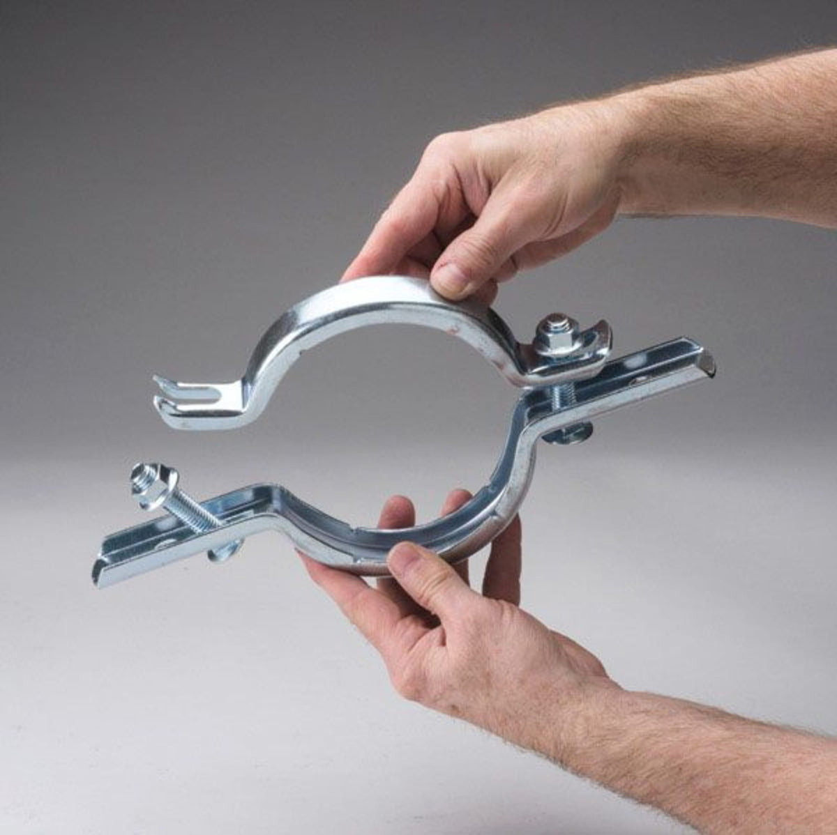 nVent CADDY EZ Riser, 3" Pipe