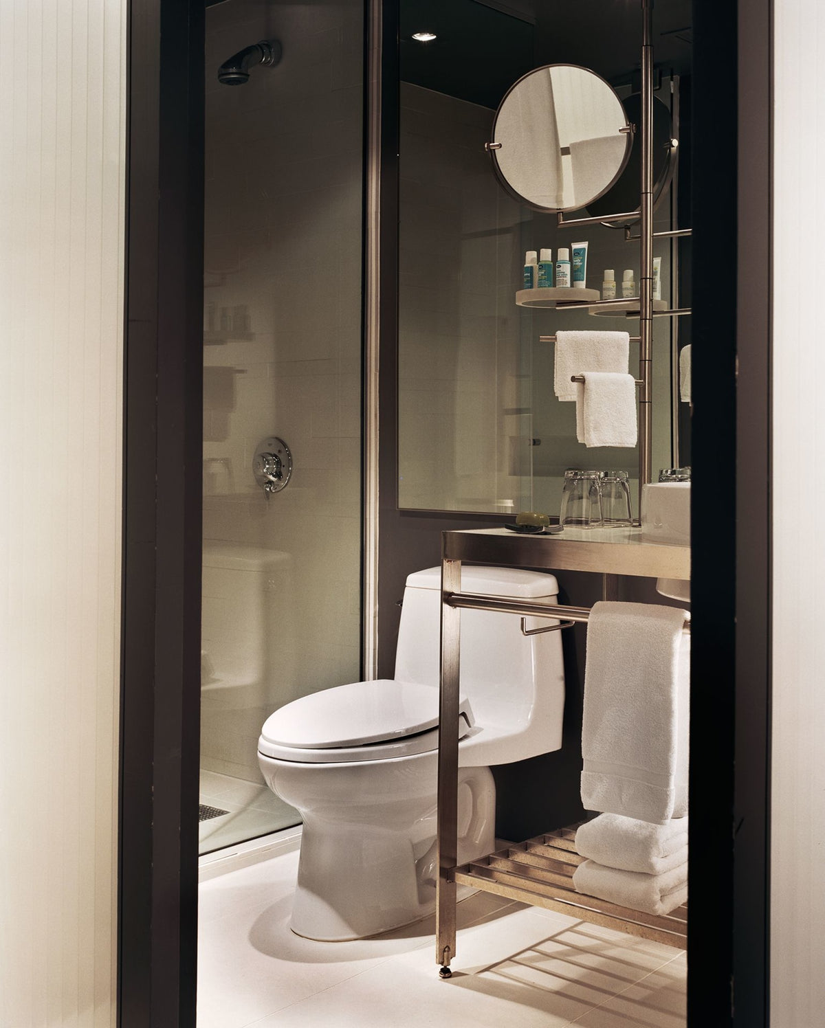 TOTO® Ultimate® One-Piece Elongated 1.6 GPF Toilet, Cotton White - MS854114#01